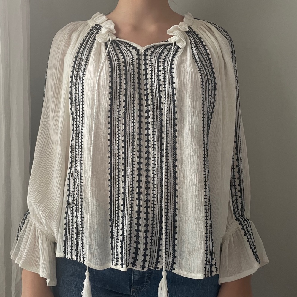 AQUA Bloomingdales top (can be worn 2 ways)